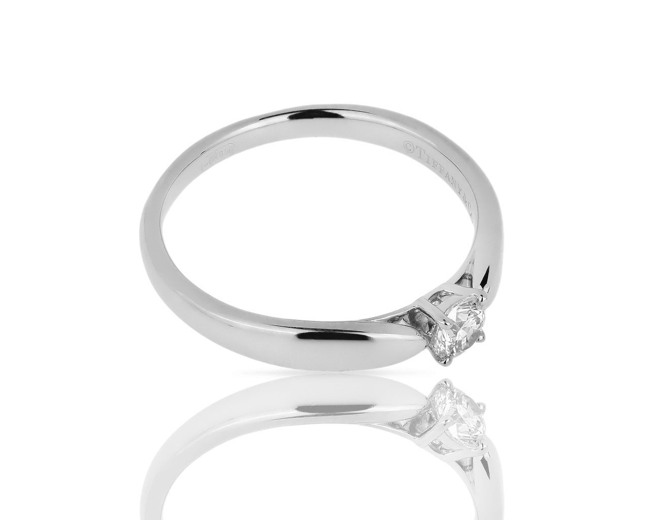 Платиновое кольцо с бриллиантом 0.20ct Tiffany&Co