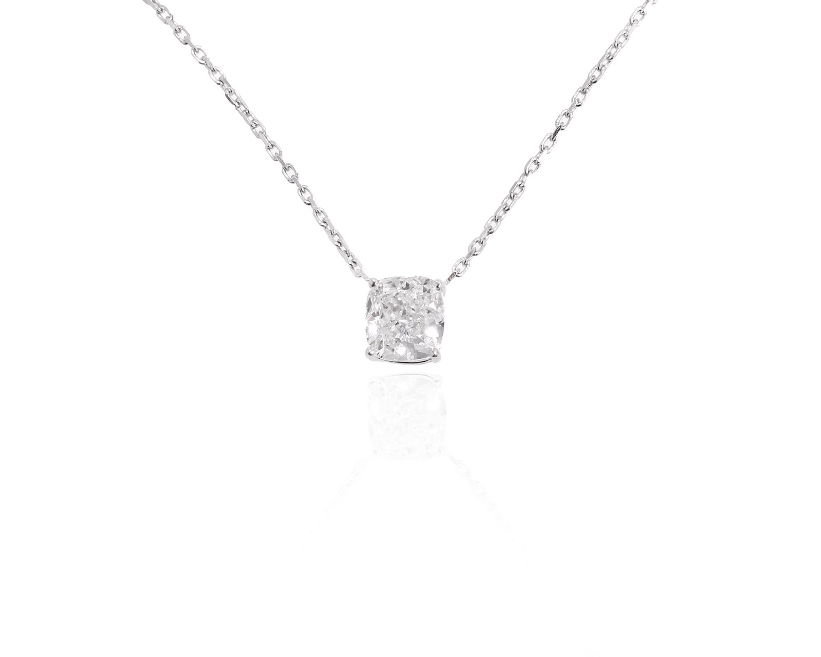 Золотое колье с бриллиантом 0.90ct Evgeny Matveev 060424/28 Золотое колье с бриллиантом 0.90ct Evgeny Matveev 060424/28