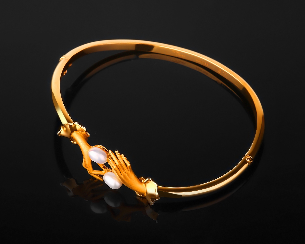 Изысканный золотой браслет Carrera&Carrera 051217/7