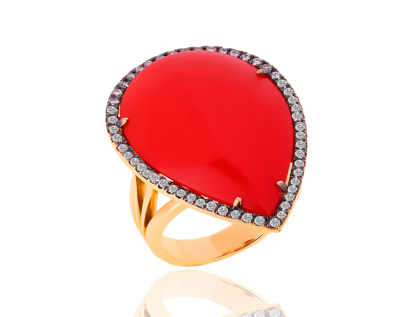 Интересное золотое кольцо с кораллом и бриллиантами 0.64ct 250219/11