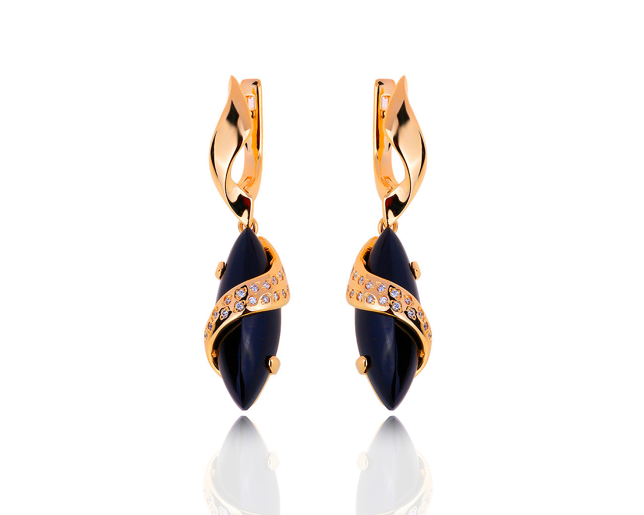 Изысканные золотые серьги с ониксом 12.45ct