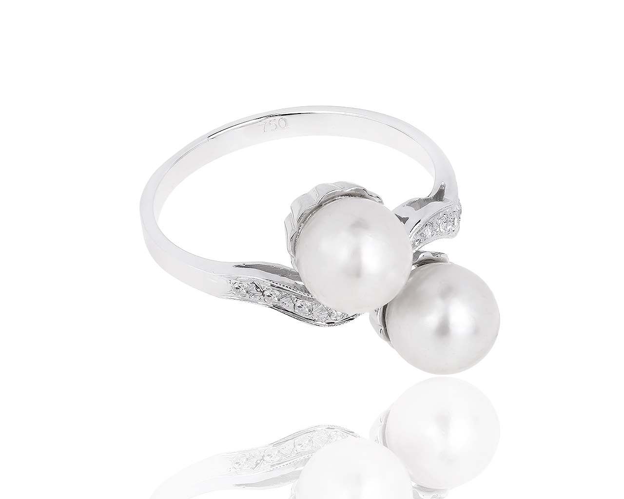 Золотое кольцо с жемчугом и бриллиантами 0.05ct 170817/9