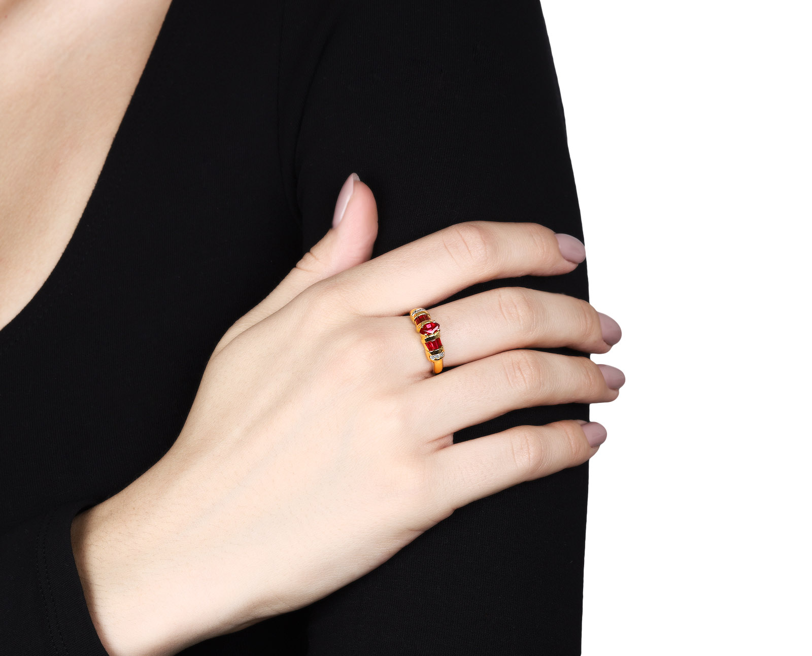Модное золотое кольцо с рубинами 0.58ct