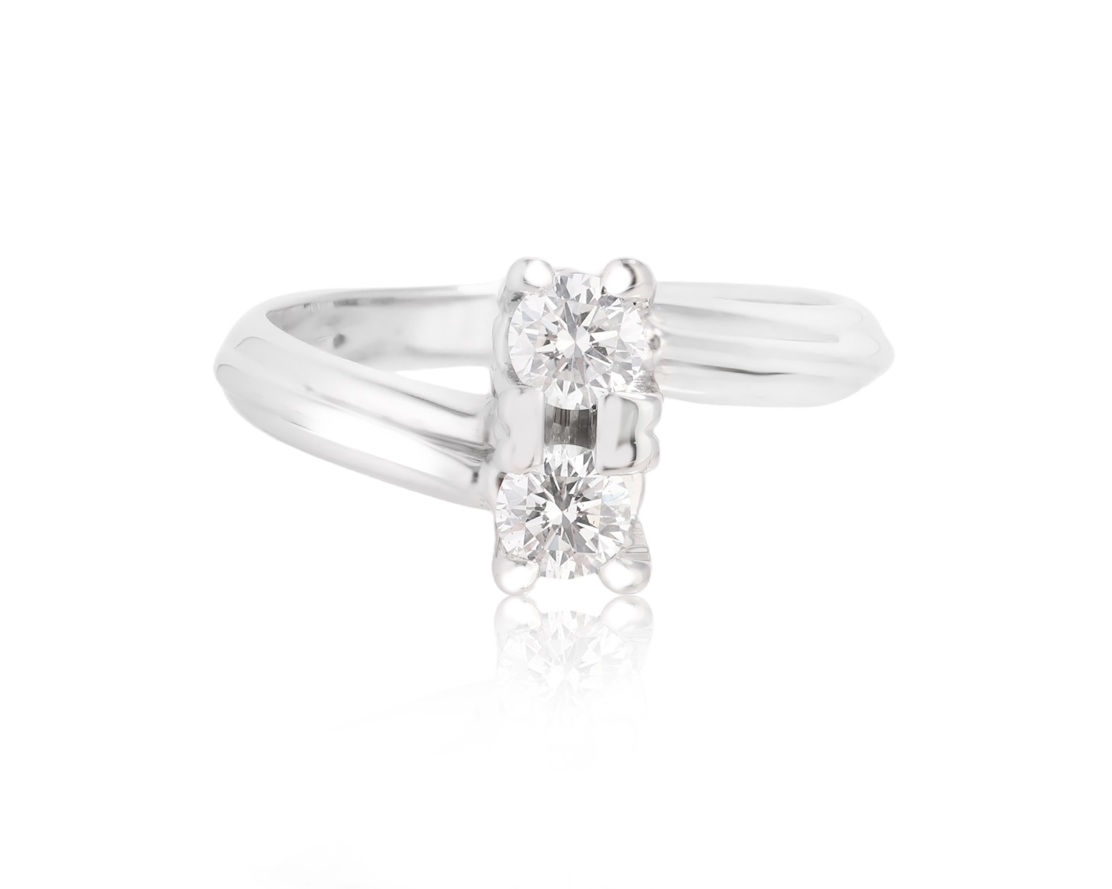 Золотое кольцо с бриллиантами 0.40ct