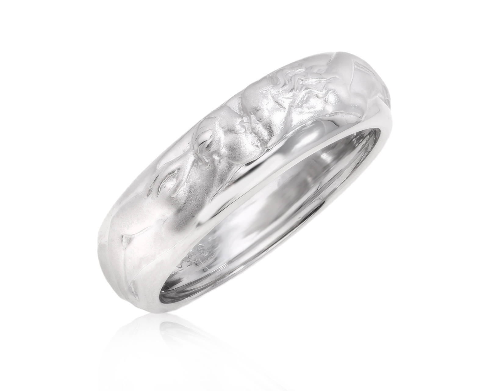 Оригинальное золотое кольцо Carrera y Carrera Infinito