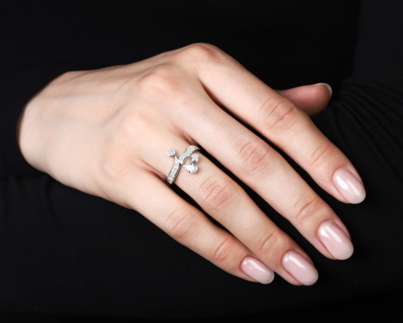 Оригинальное золотое кольцо с бриллиантами 1.14ct Piaget