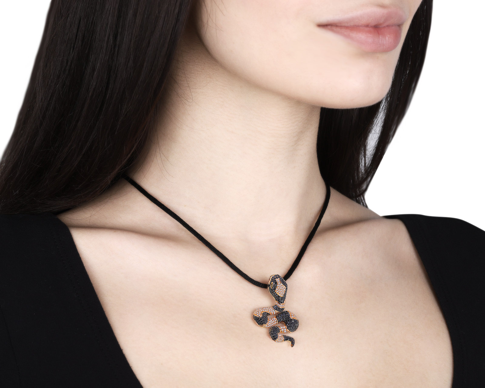 Изысканный золотой кулон с бриллиантами 2.06ct