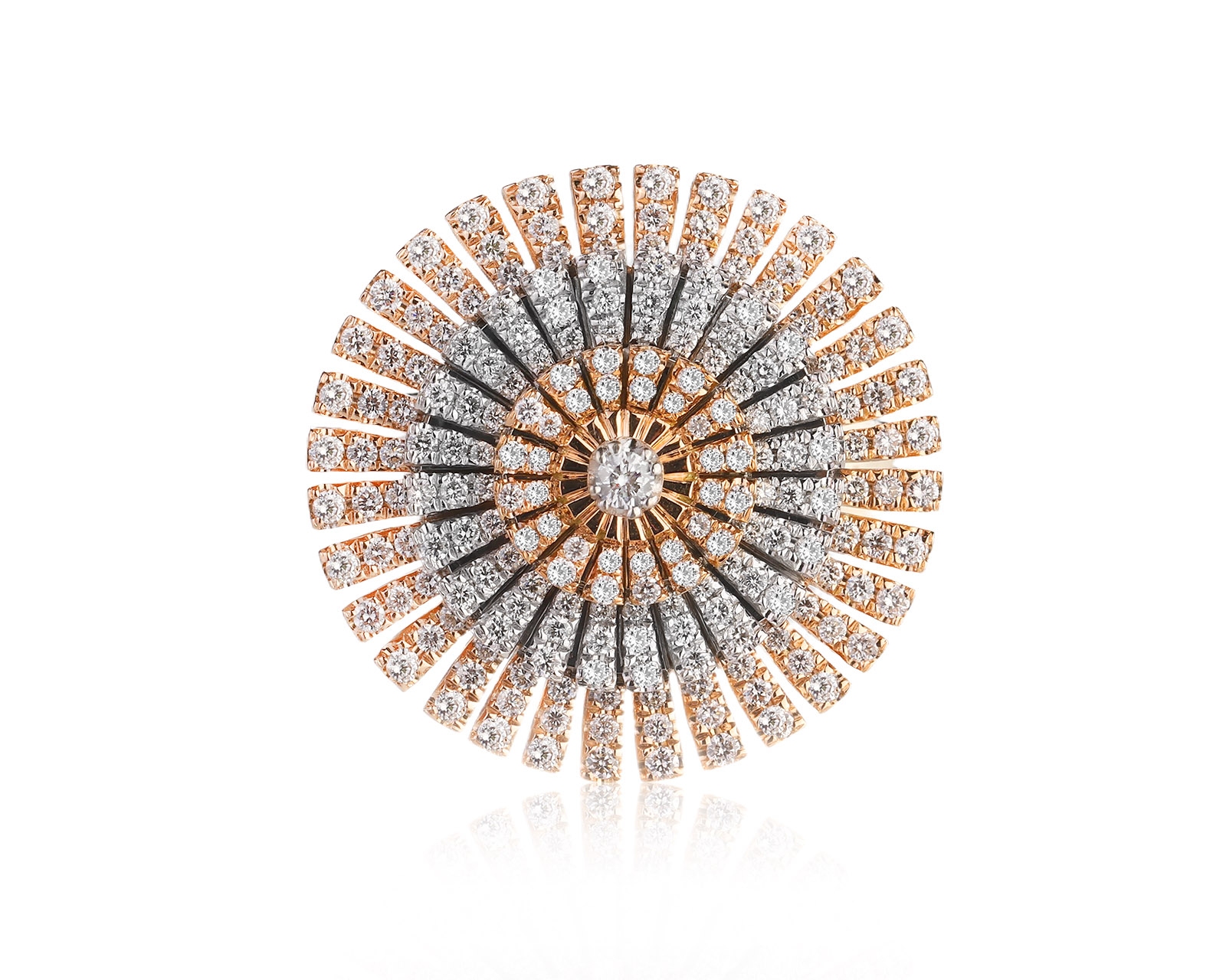 Золотое кольцо с бриллиантами 0.68ct