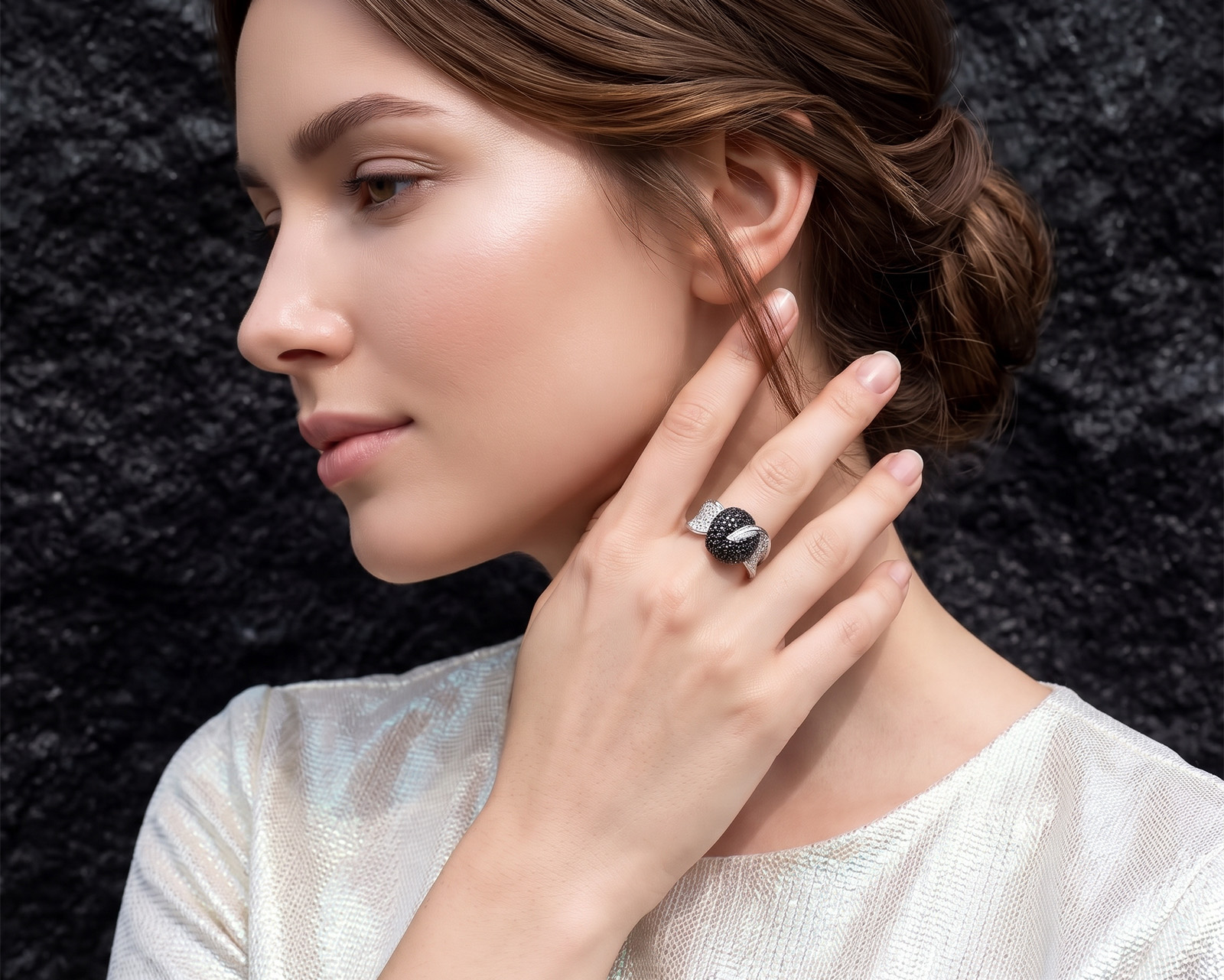 Золотое кольцо с бриллиантами 2.06ct