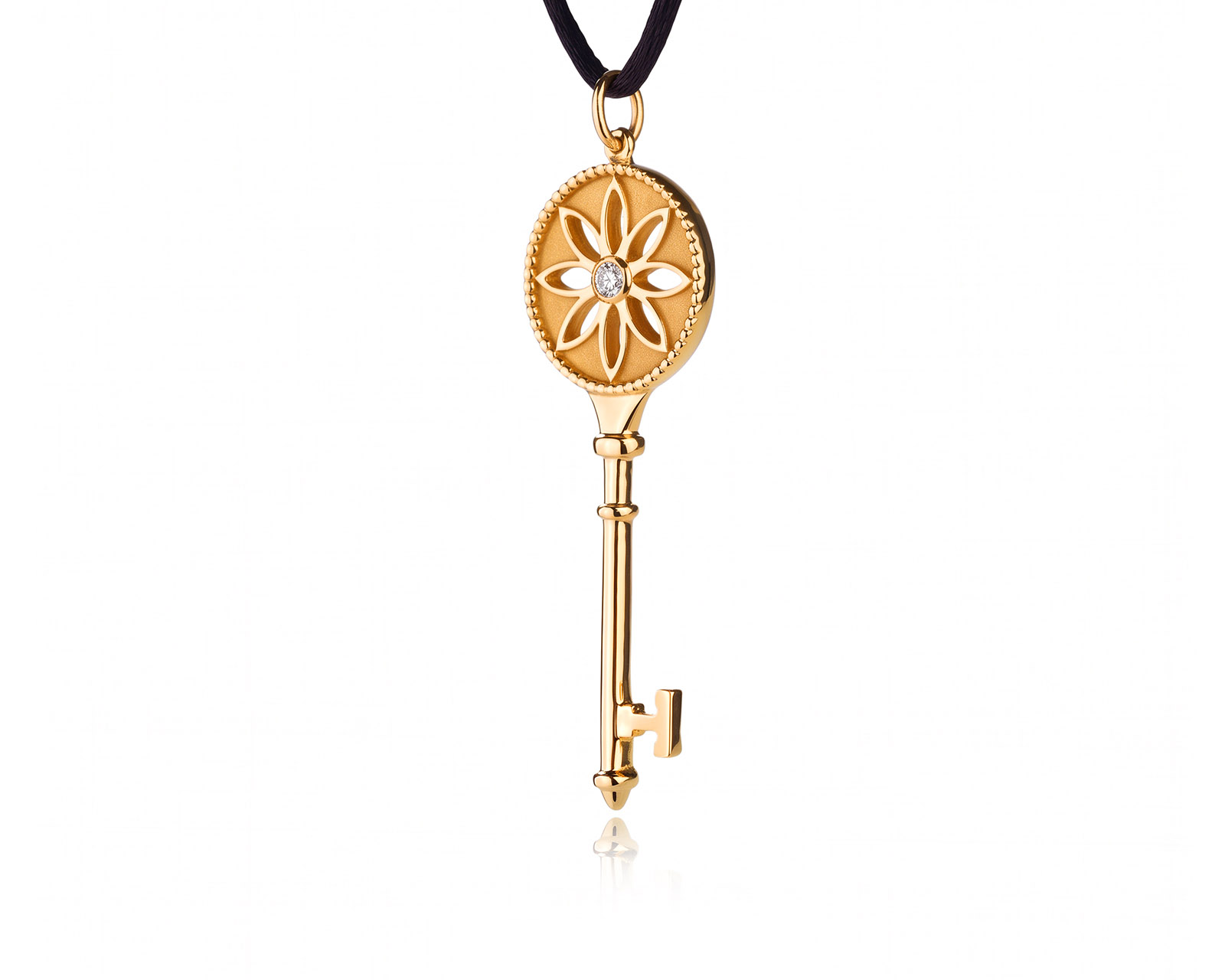 Оригинальный золотой кулон с бриллиантом 0.05ct Tiffany&Co Daisy Key