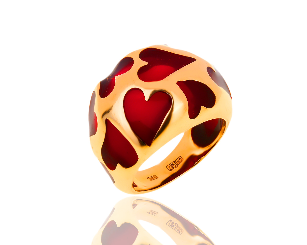Романтичное золотое кольцо с эмалью