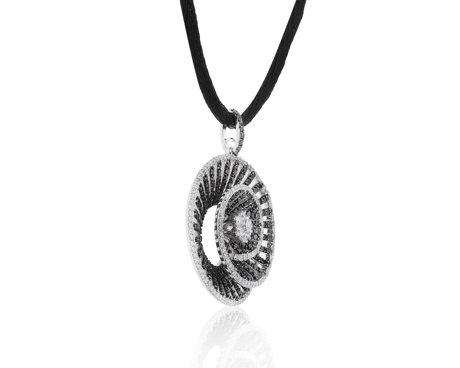 Волшебный золотой кулон с бриллиантами 3.02ct