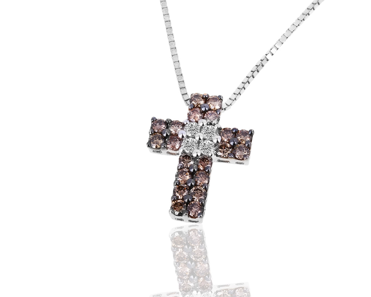 Элегантный золотой крест с бриллиантами 0.96ct Leo Pizzo