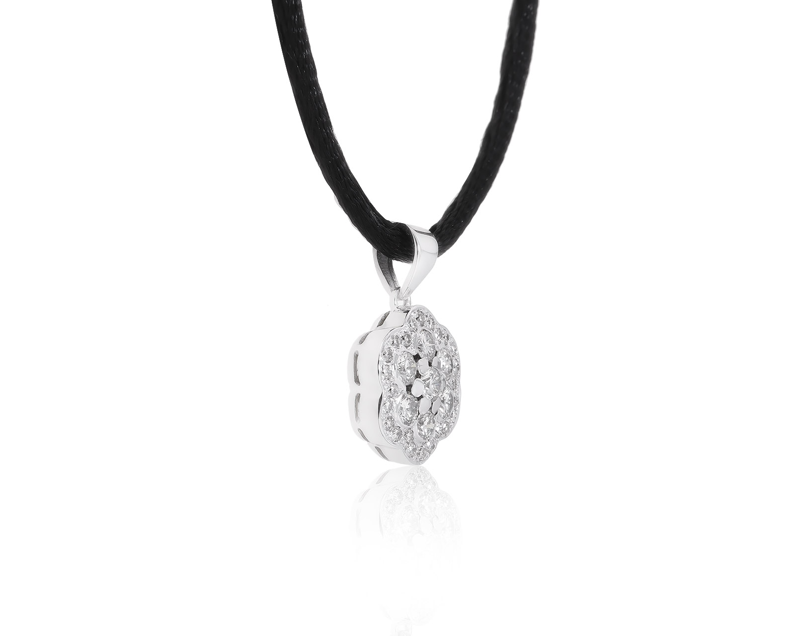 Изысканный золотой кулон с бриллиантами 0.95ct