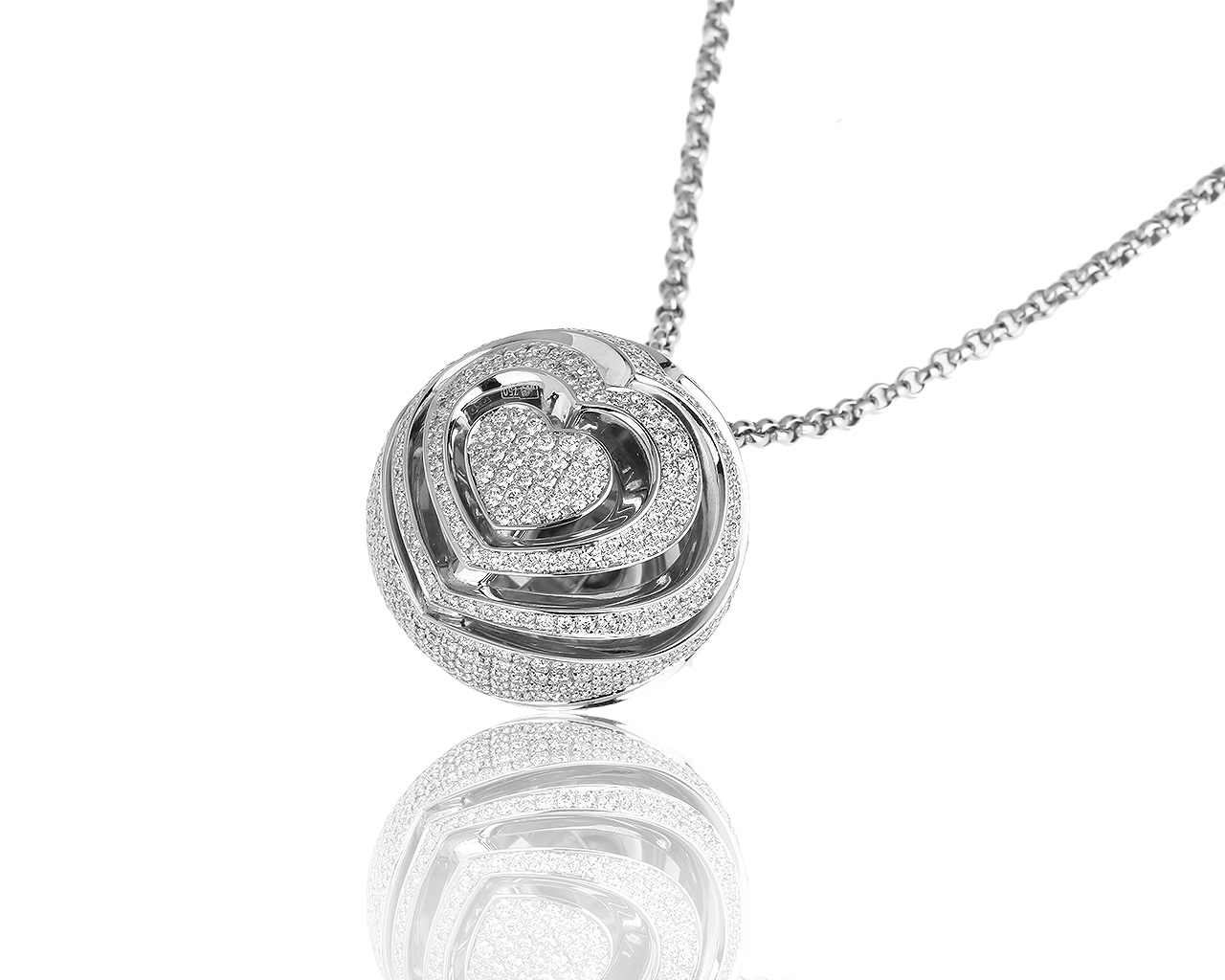 Оригинальный золотой кулон с бриллиантами 2.48ct Chopard 260718/3 Оригинальный золотой кулон с бриллиантами 2.48ct Chopard 260718/3