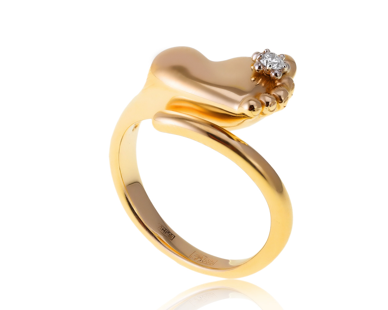 Очаровательное золотое кольцо с бриллиантом 0.07ct