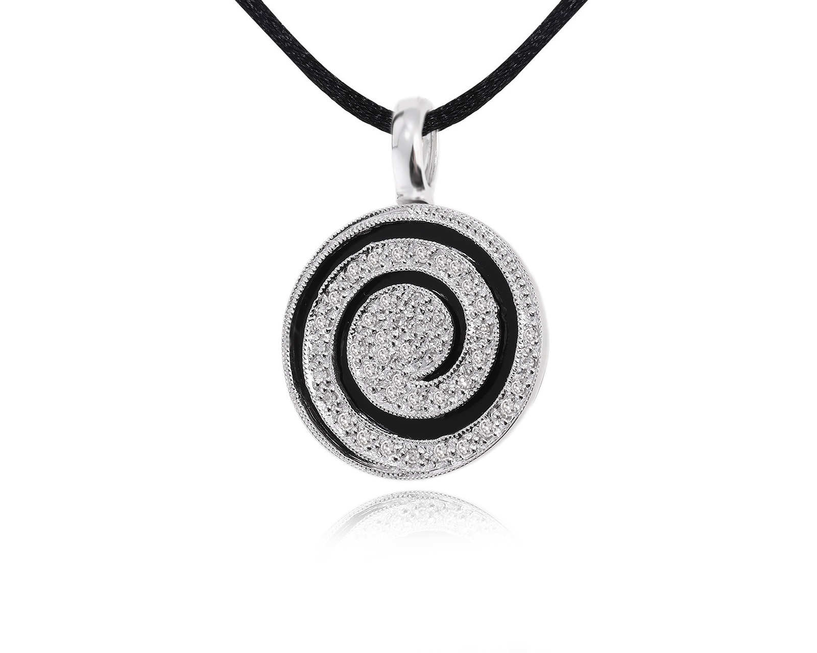 Золотой кулон с ониксом 6.25ct и бриллиантами 0.17ct