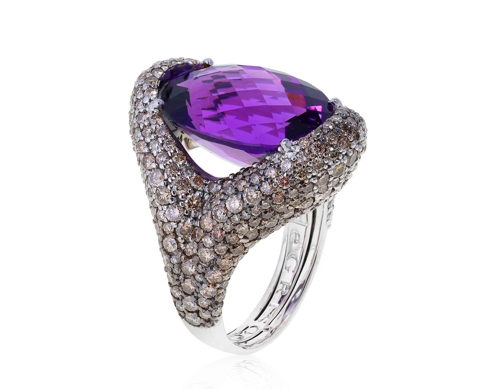 Изумительное золотое кольцо с аметистом 13.50ct 171121/18 Изумительное золотое кольцо с аметистом 13.50ct 171121/18