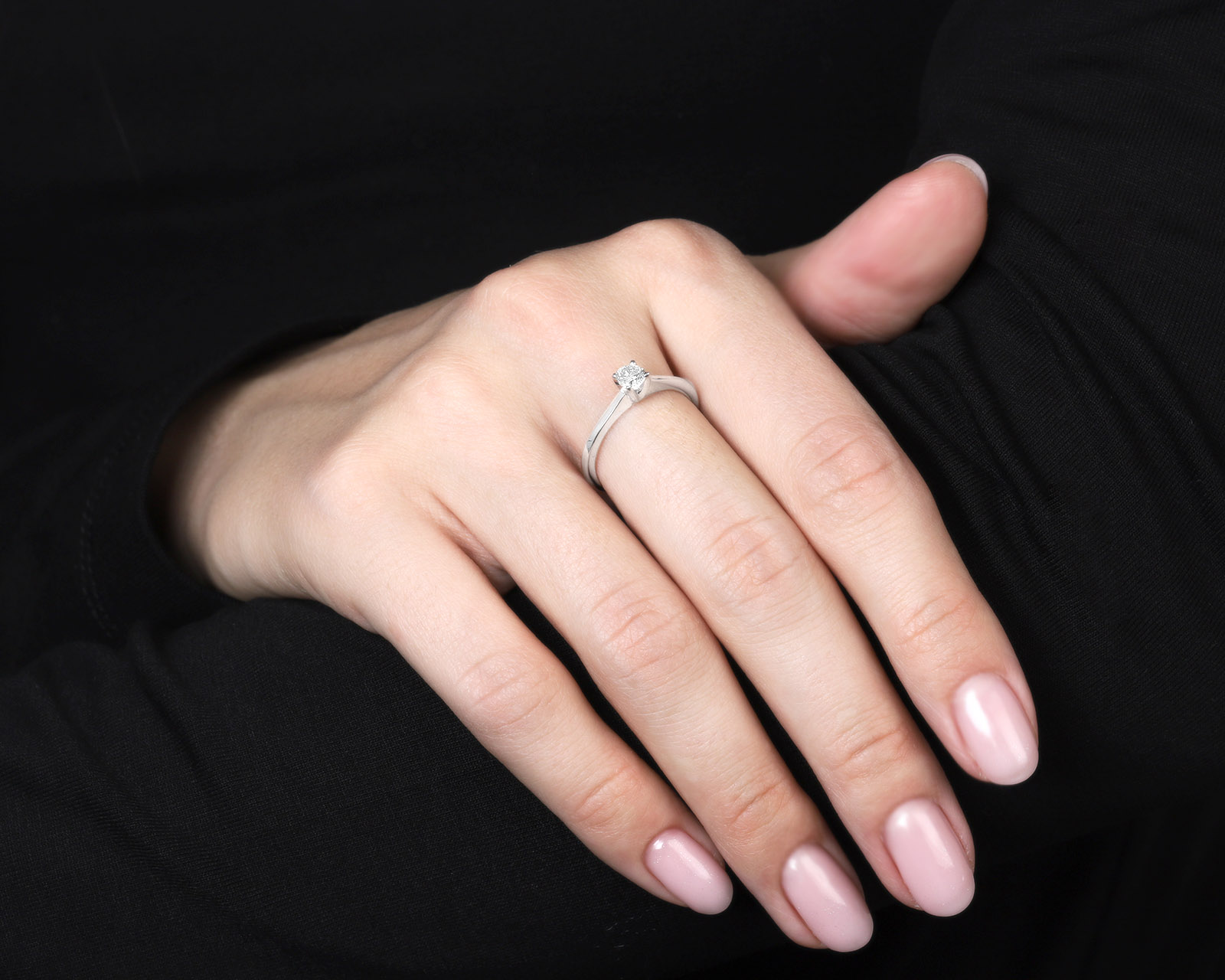 Идеальное золотое кольцо с бриллиантом 0.25ct