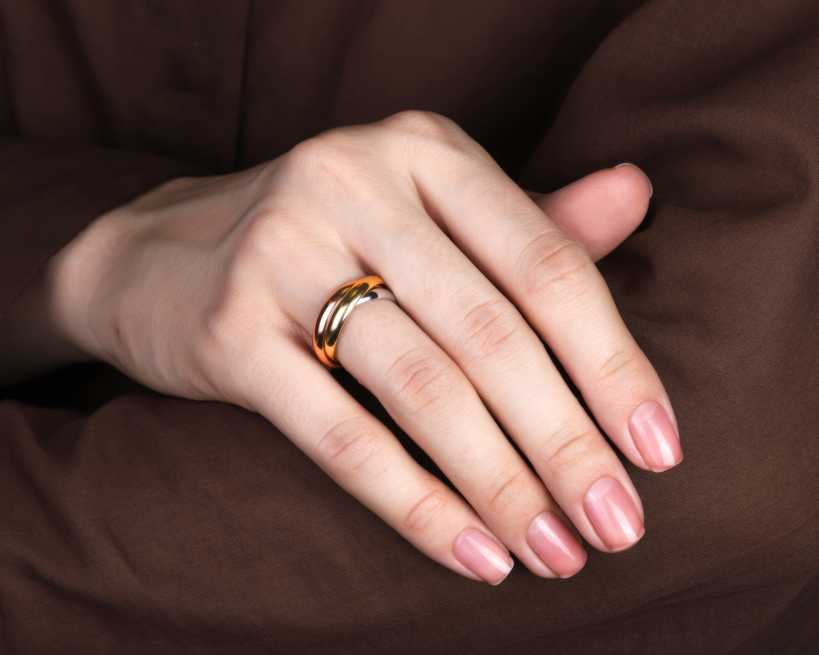 Оригинальное золотое кольцо Cartier Trinity Classic