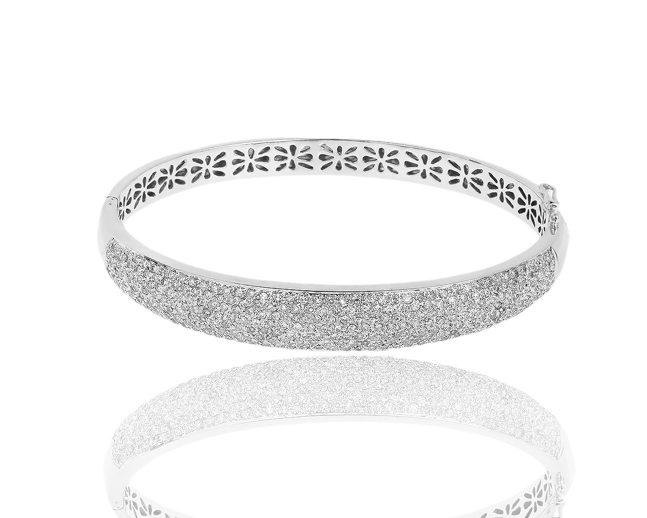 Прекрасный золотой браслет с бриллиантами 1.50ct