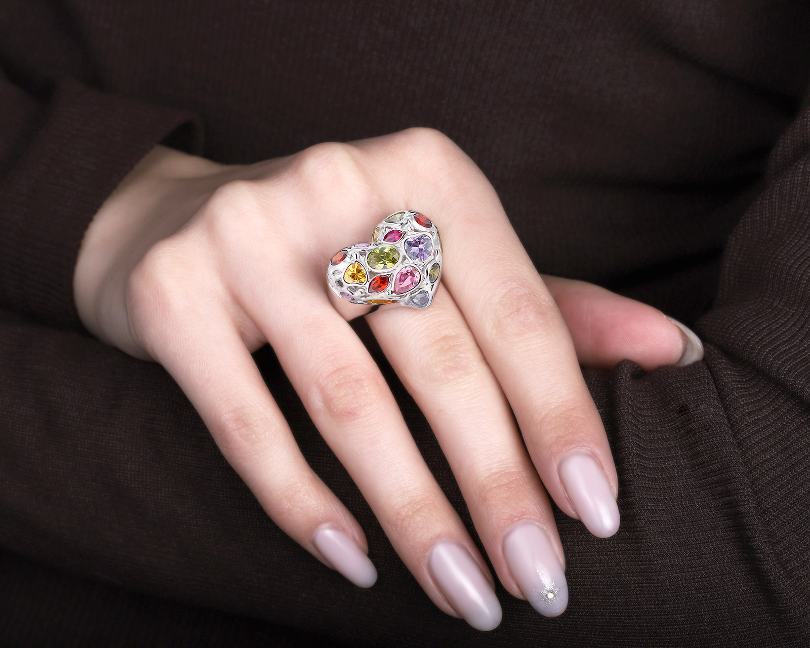 Золотое кольцо с цветными фианитами 7.00ct