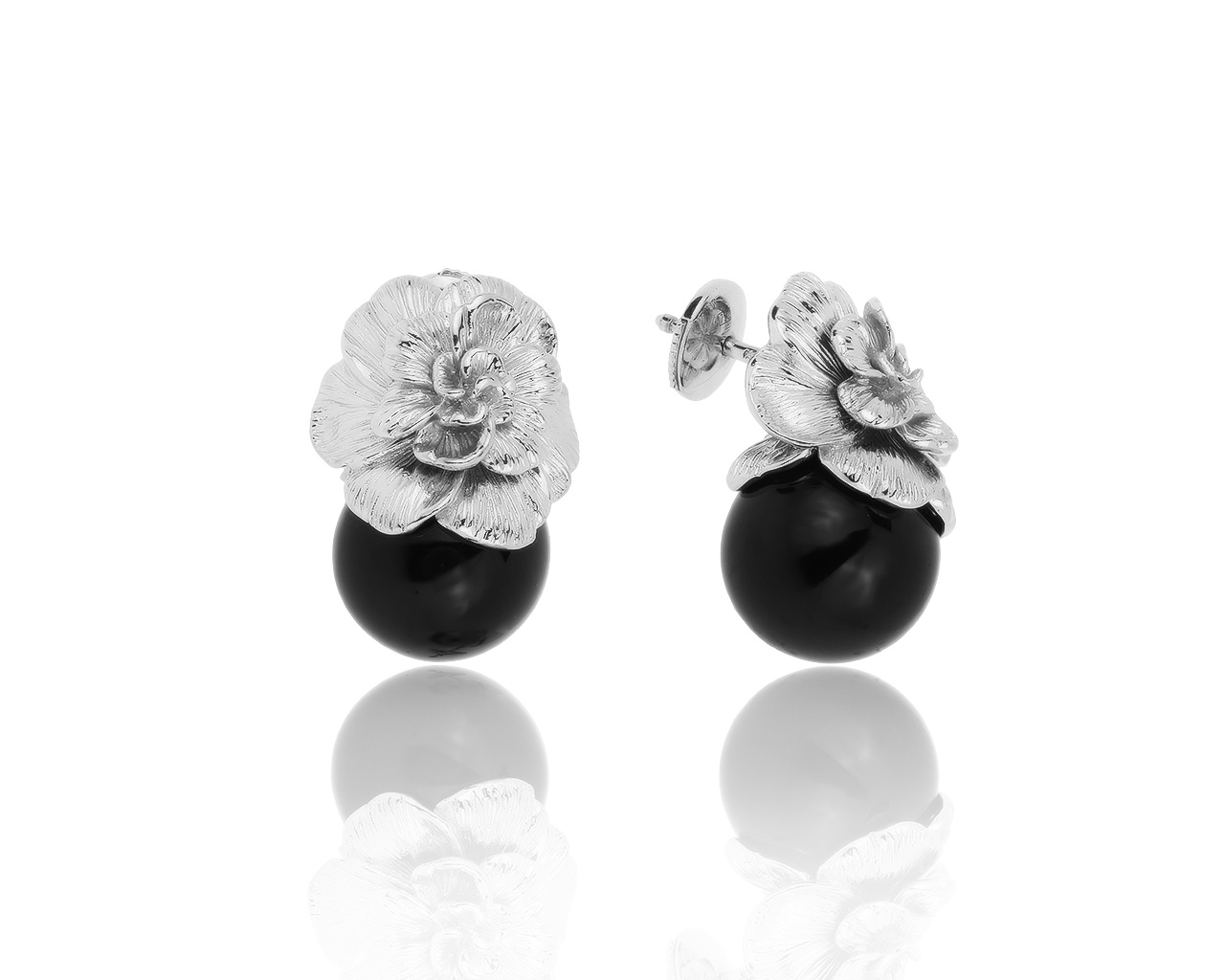 Оригинальные золотые серьги с ониксом 23.92ct Carrera y Carrera