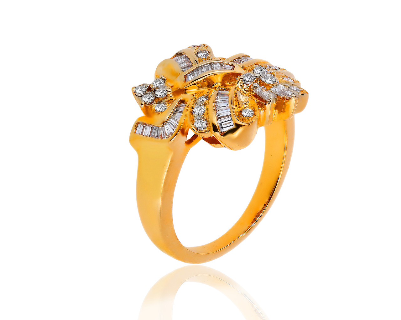 Потрясающее золотое кольцо с бриллиантами 1.02ct