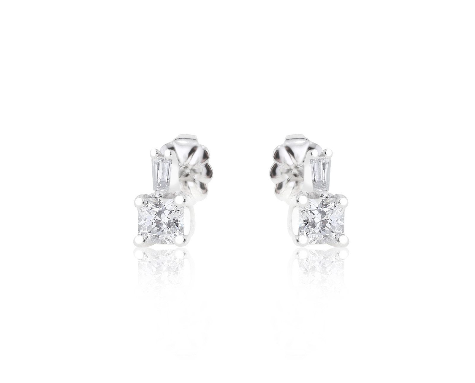 Шикарные платиновые серьги с бриллиантами 0.70ct