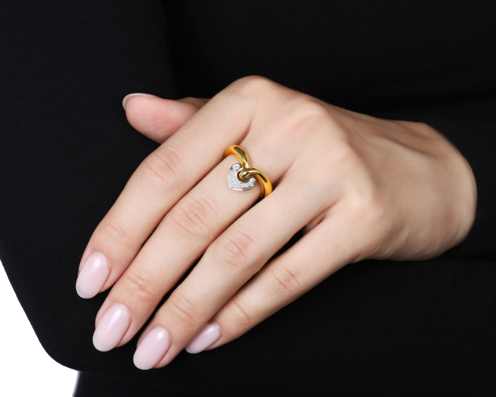 Золотое кольцо с бриллиантами 0.09ct