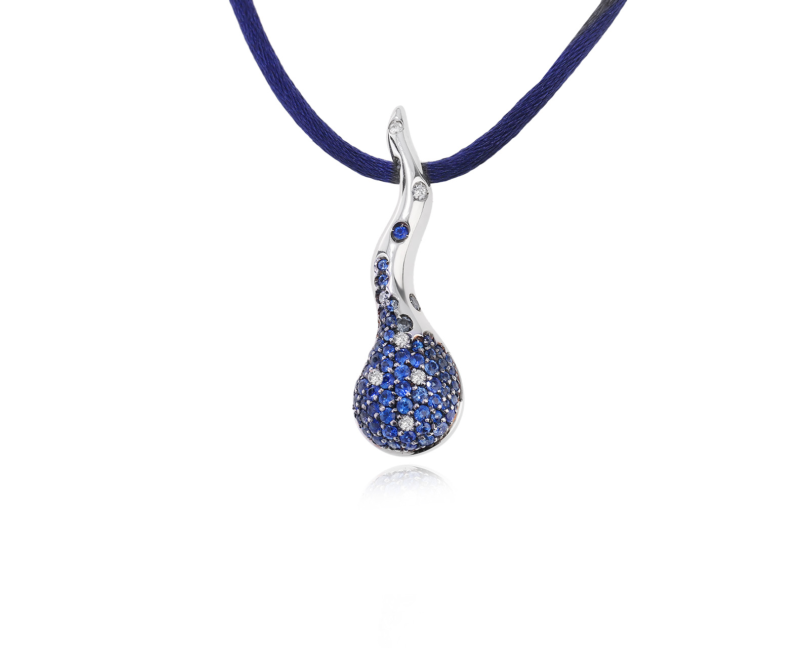 Оригинальный золотой кулон с сапфирами 1.62ct Korloff 051023/2 Оригинальный золотой кулон с сапфирами 1.62ct Korloff 051023/2