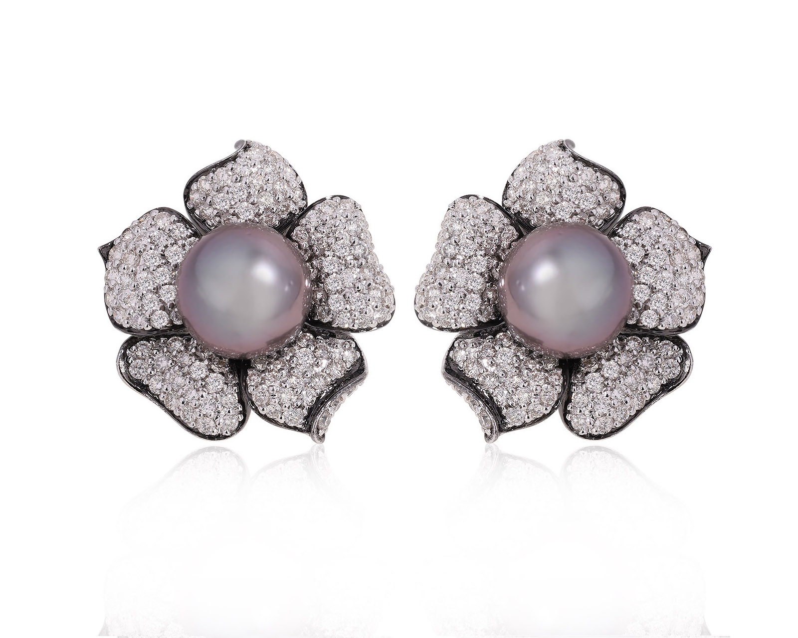 Золотые серьги с жемчугом и бриллиантами 3.79ct 281124/5