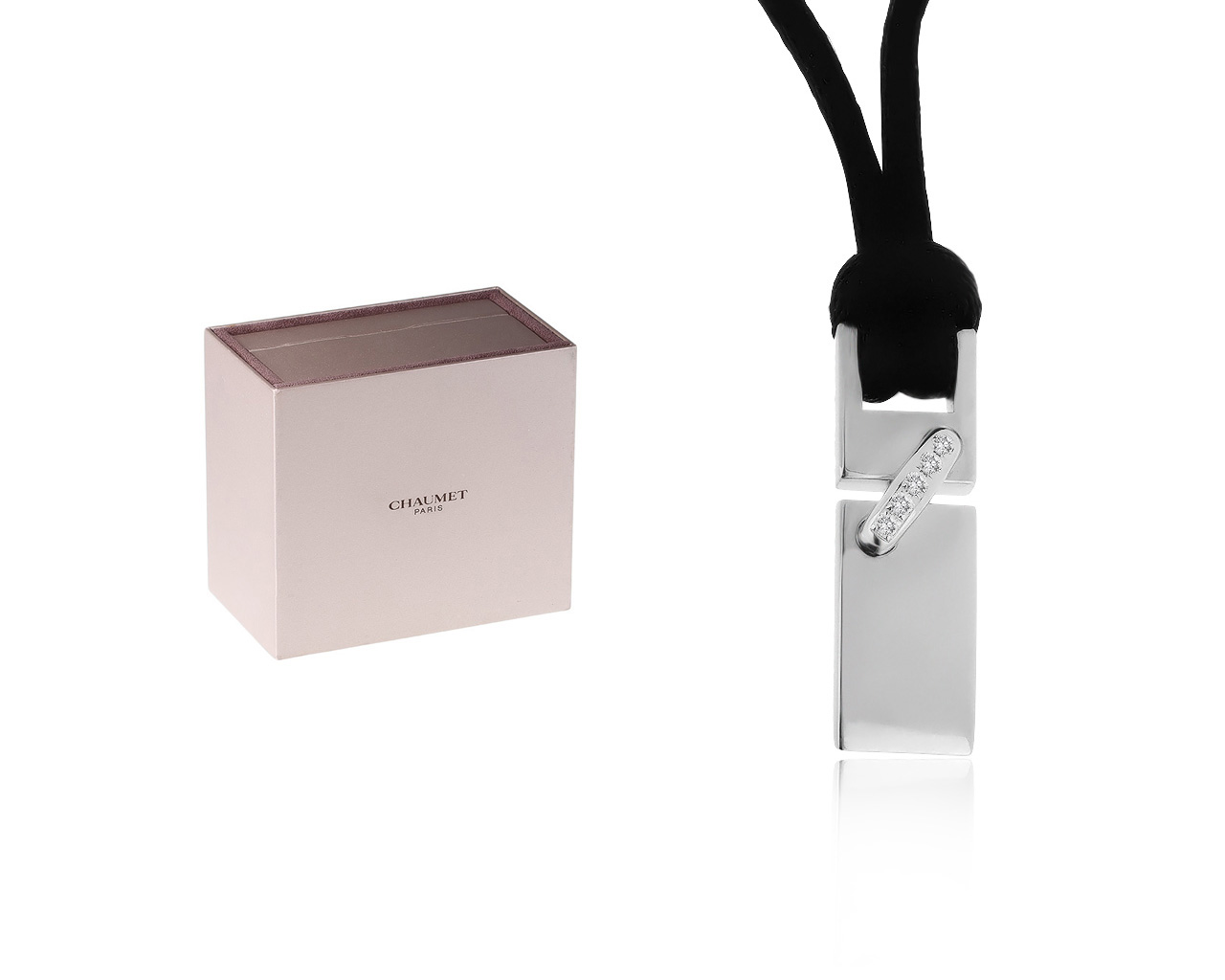 Оригинальный золотой кулон с бриллиантами 0.05ct Chaumet