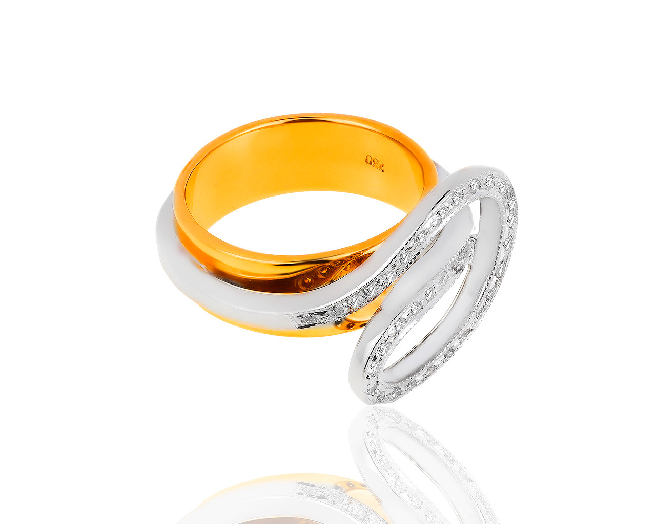 Интересное золотое кольцо с бриллиантами 0.25ct