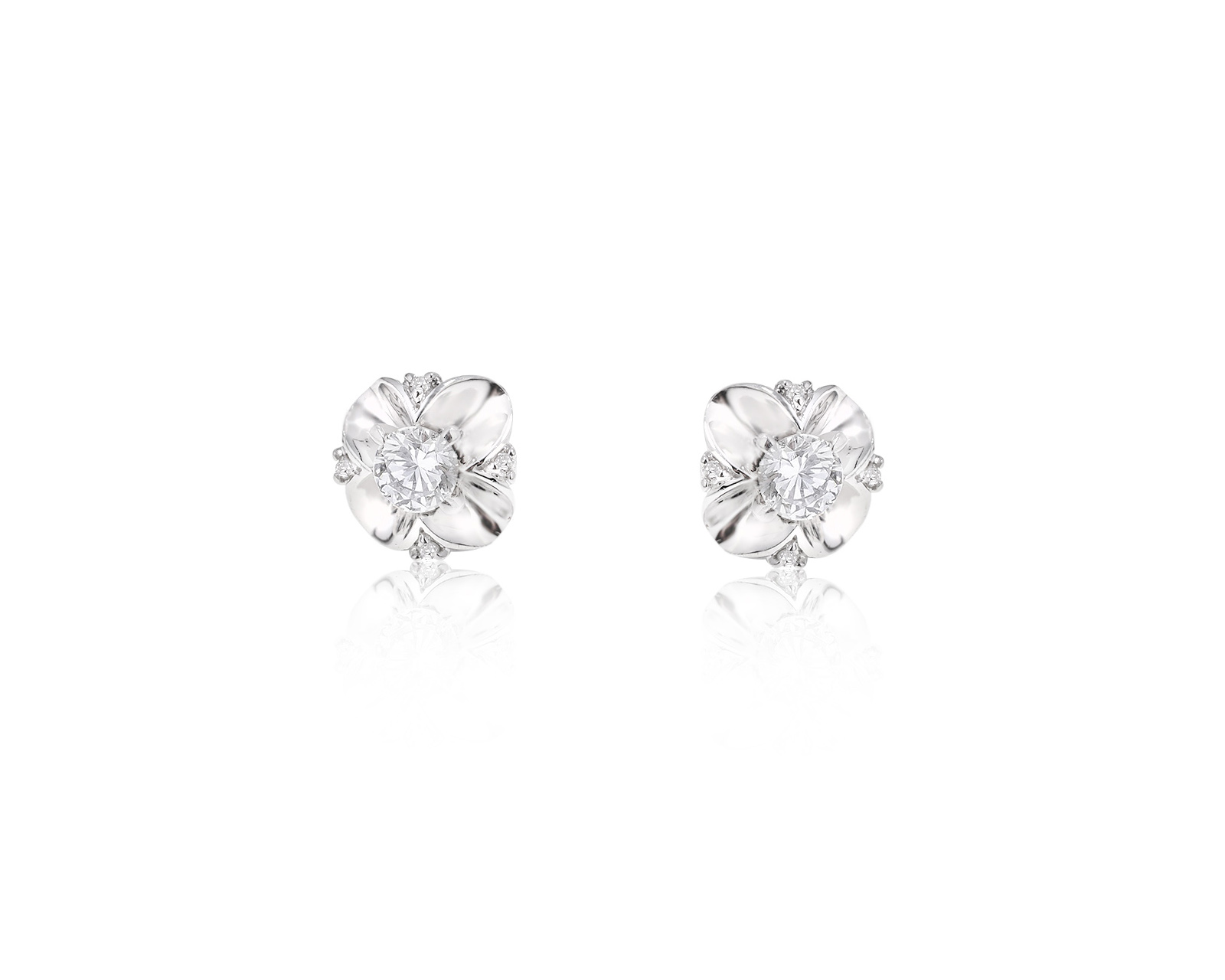 Золотые серьги с бриллиантами 0.33ct