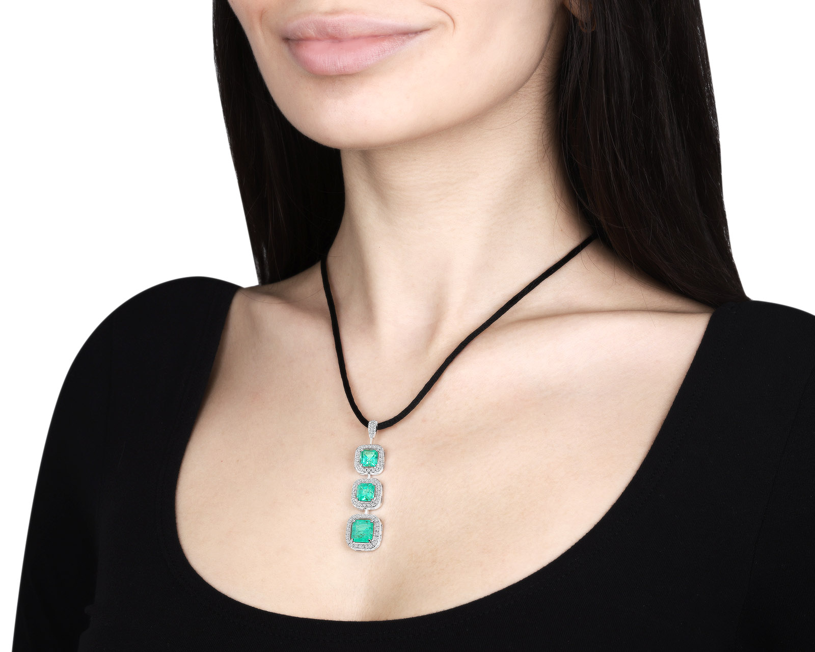 Восхитительный золотой кулон с изумрудами 7.23ct