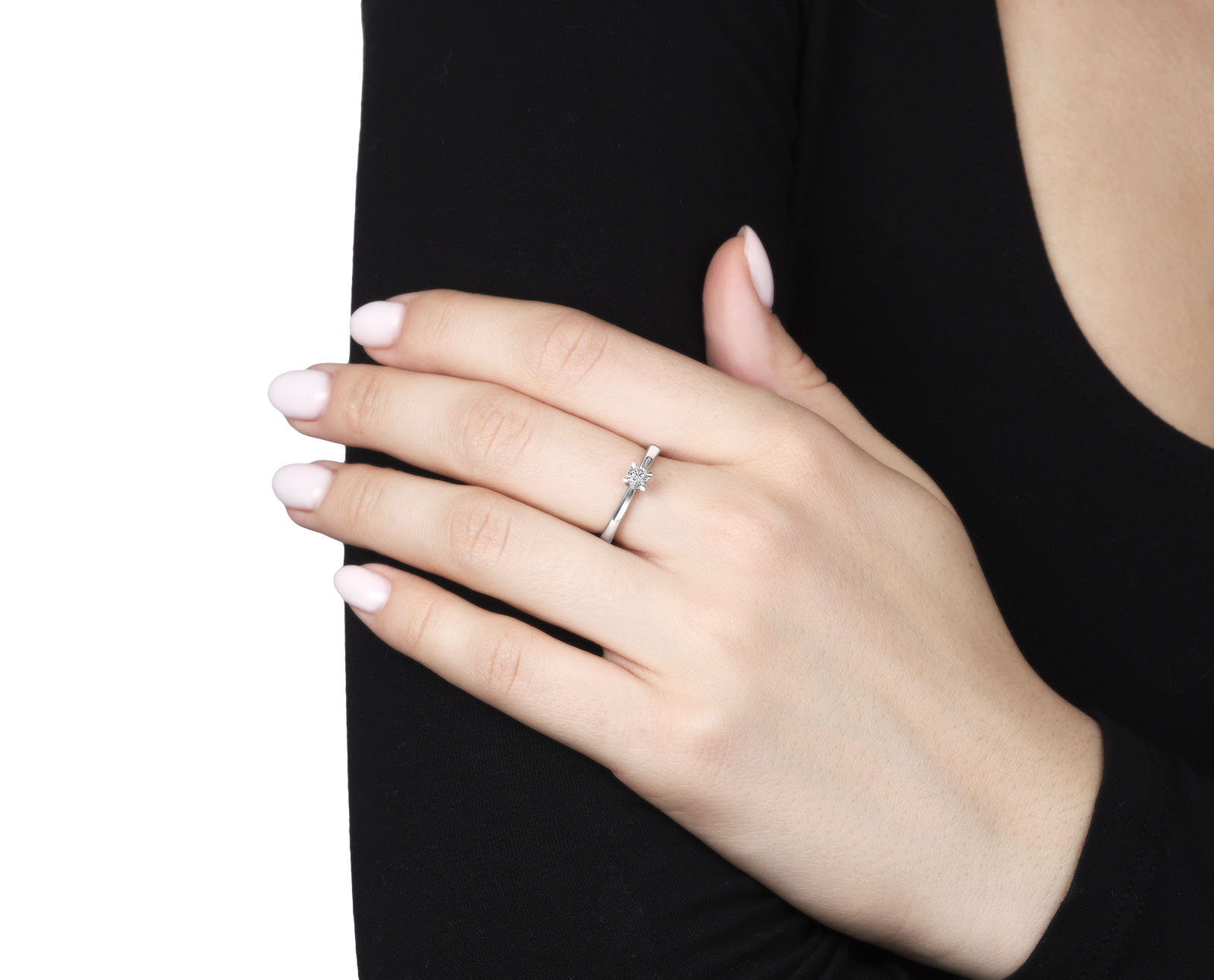 Престижное платиновое кольцо с бриллиантом 0.33ct