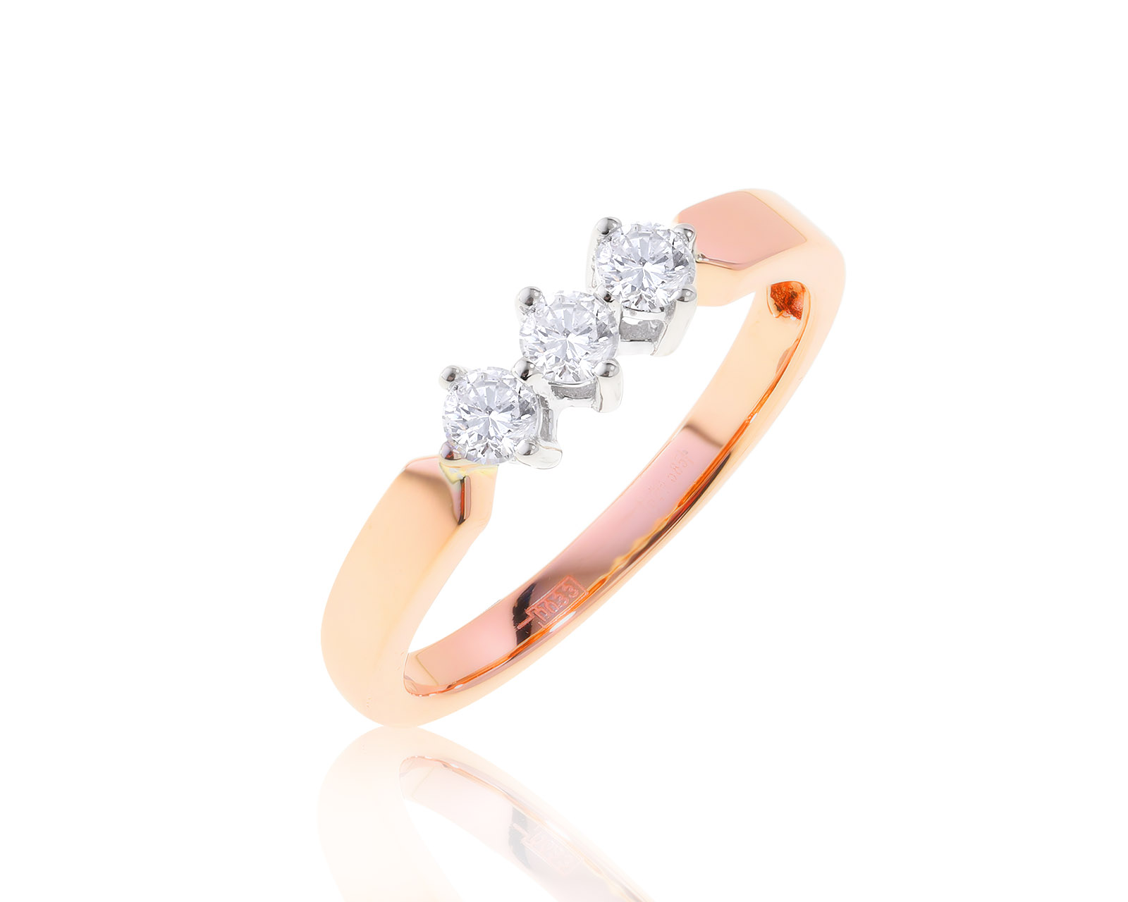 Изящное золотое кольцо с бриллиантами 0.30ct