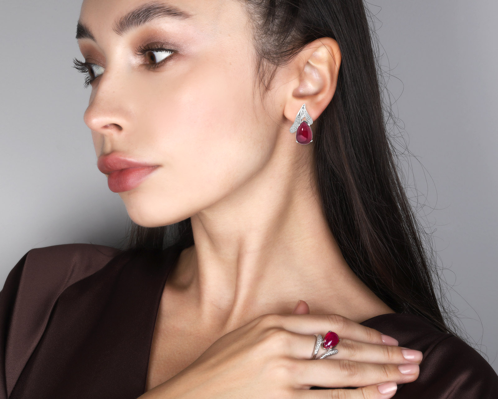 Оригинальное золотое кольцо с рубином 10.87ct Maxim Demidov