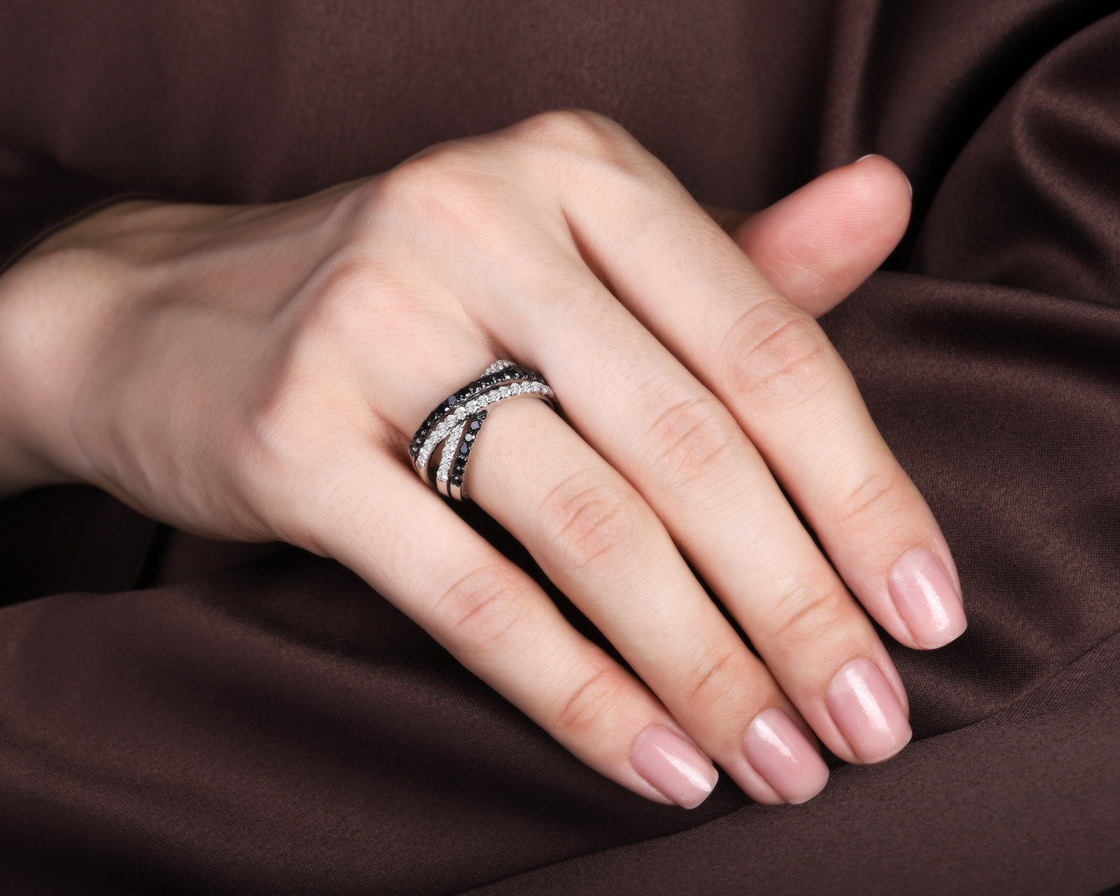 Золотое кольцо с бриллиантами 1.19ct