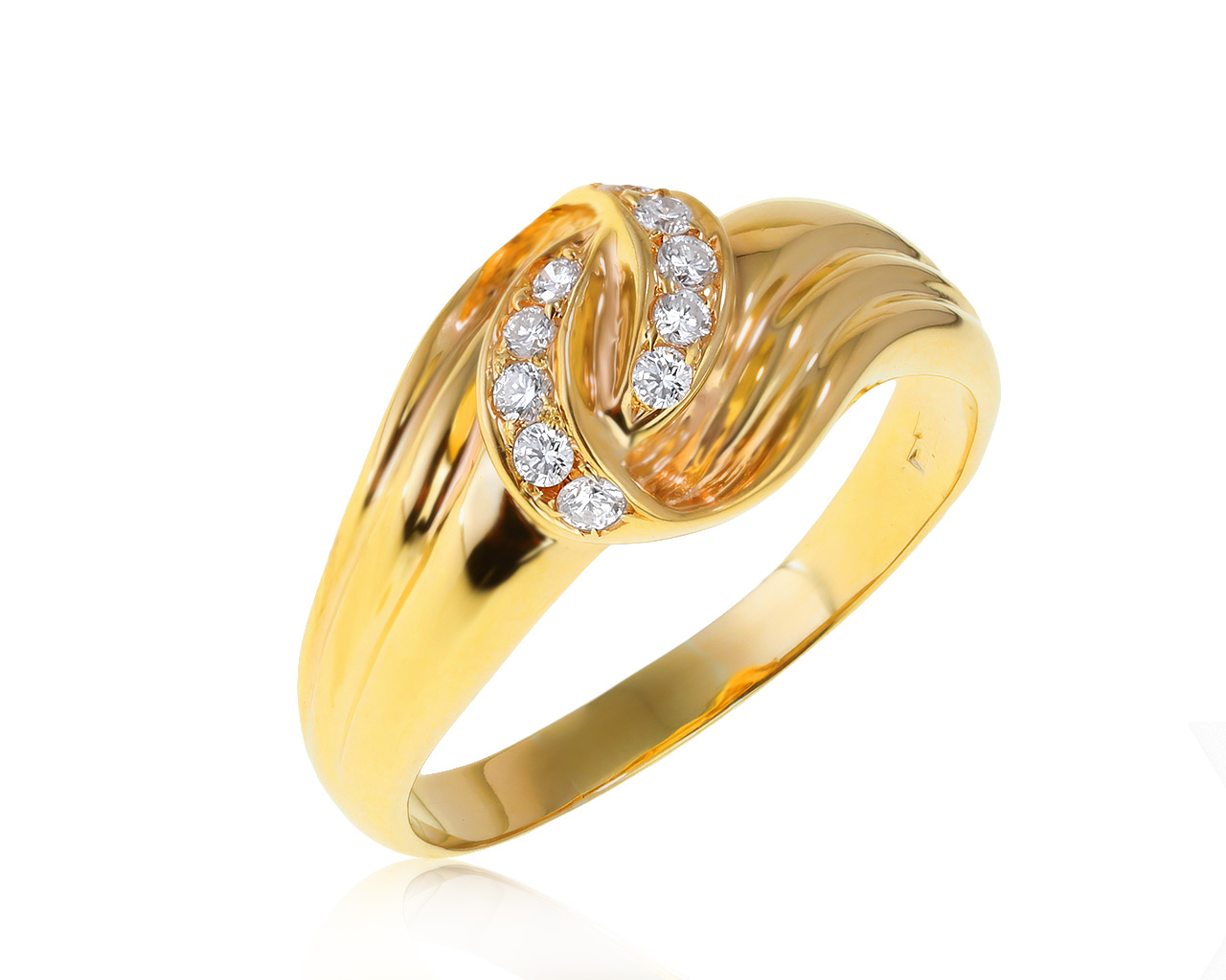 Прекрасное золотое кольцо с бриллиантами 0.14ct