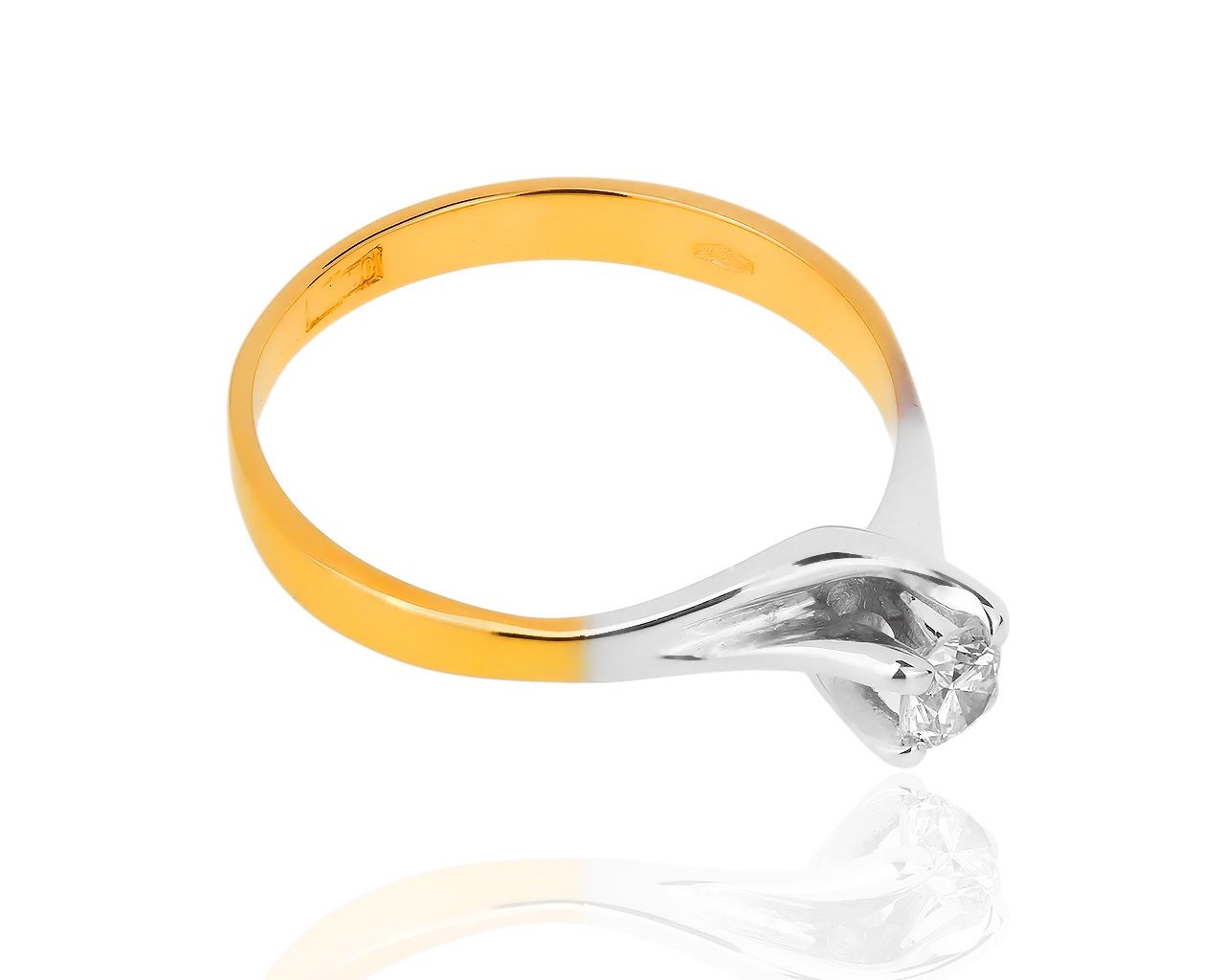 Стильное золотое кольцо с бриллиантом 0.22ct