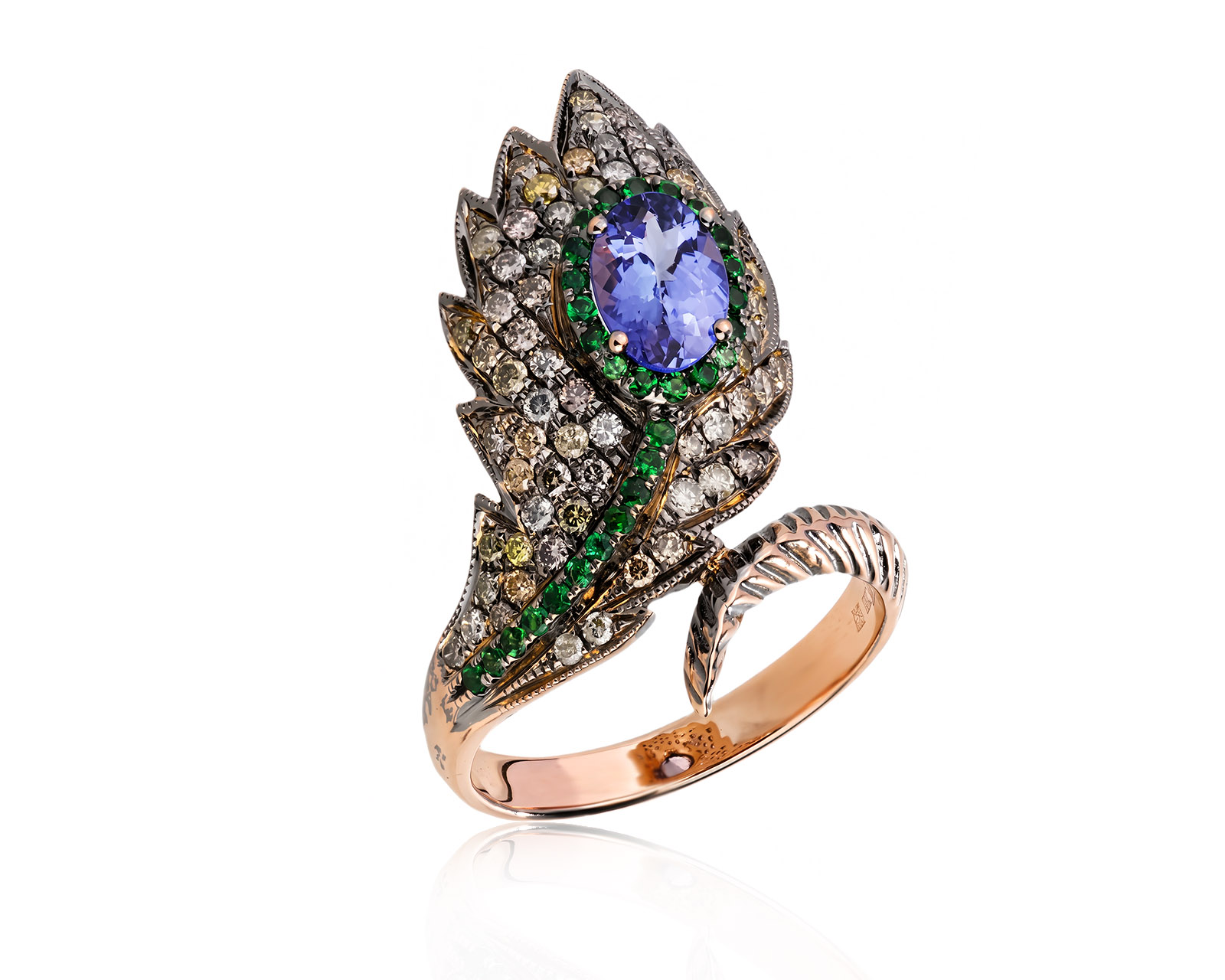 Золотое кольцо с танзанитом 0.90ct и бриллиантами 0.76ct 300726/2
