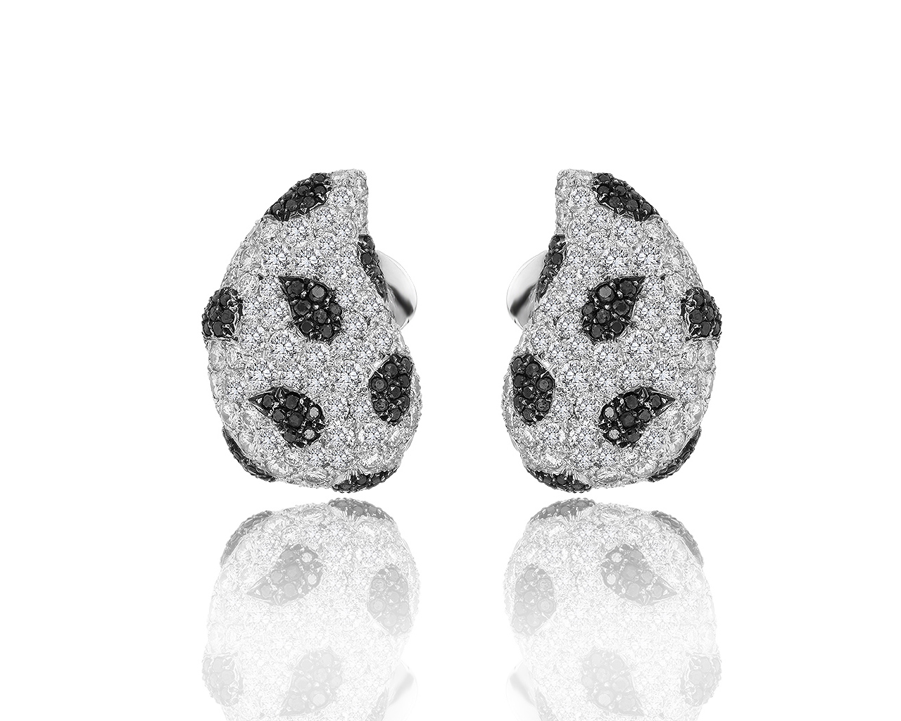 Оригинальные золотые серьги с бриллиантами 6.00ct De Grisogono 210819/18 Оригинальные золотые серьги с бриллиантами 6.00ct De Grisogono 210819/18