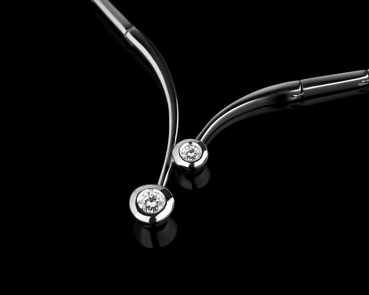 Утонченное золотое колье с бриллиантами Damiani 120916/13