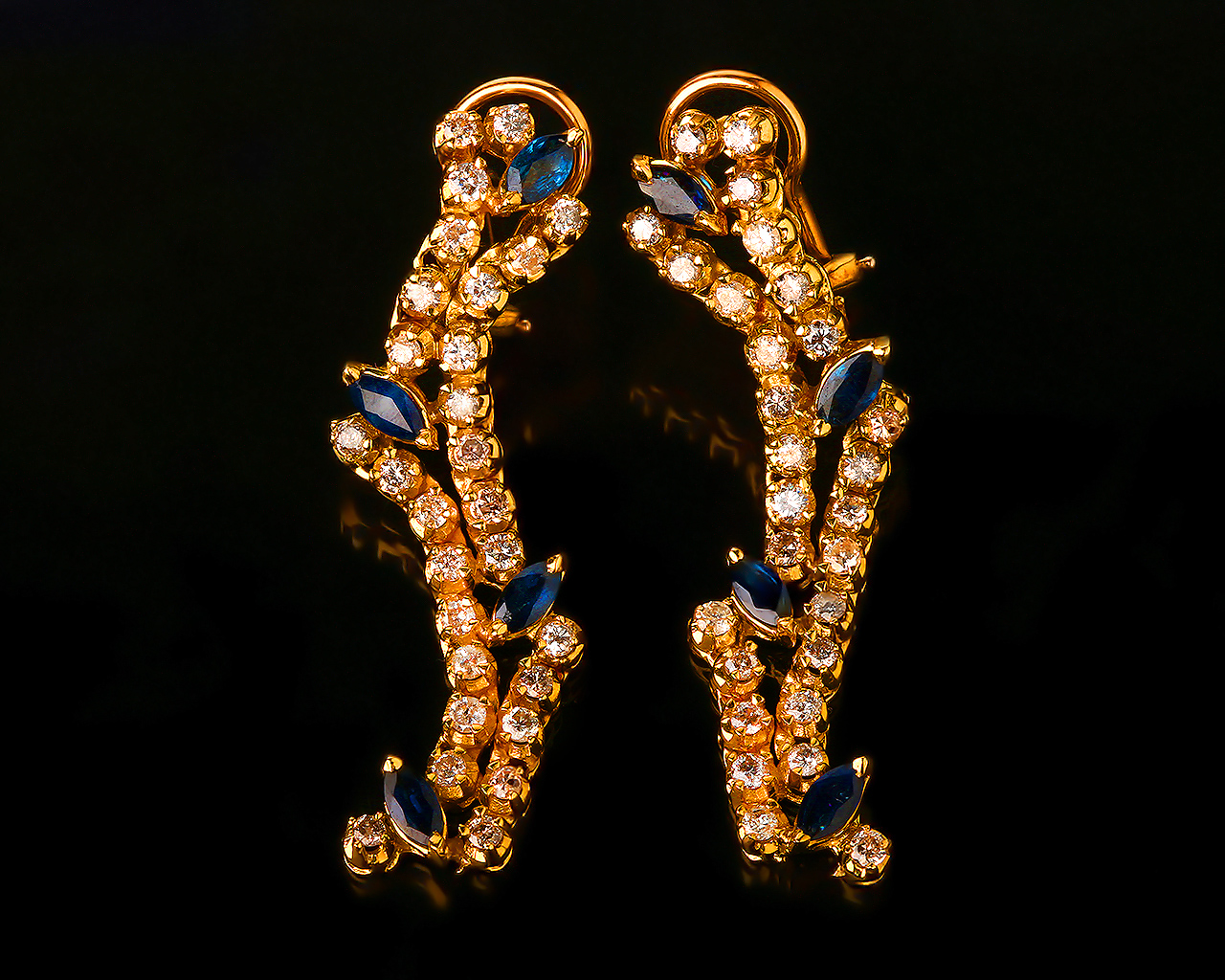 Изысканные бриллиантовые серьги с сапфирами 190916/6