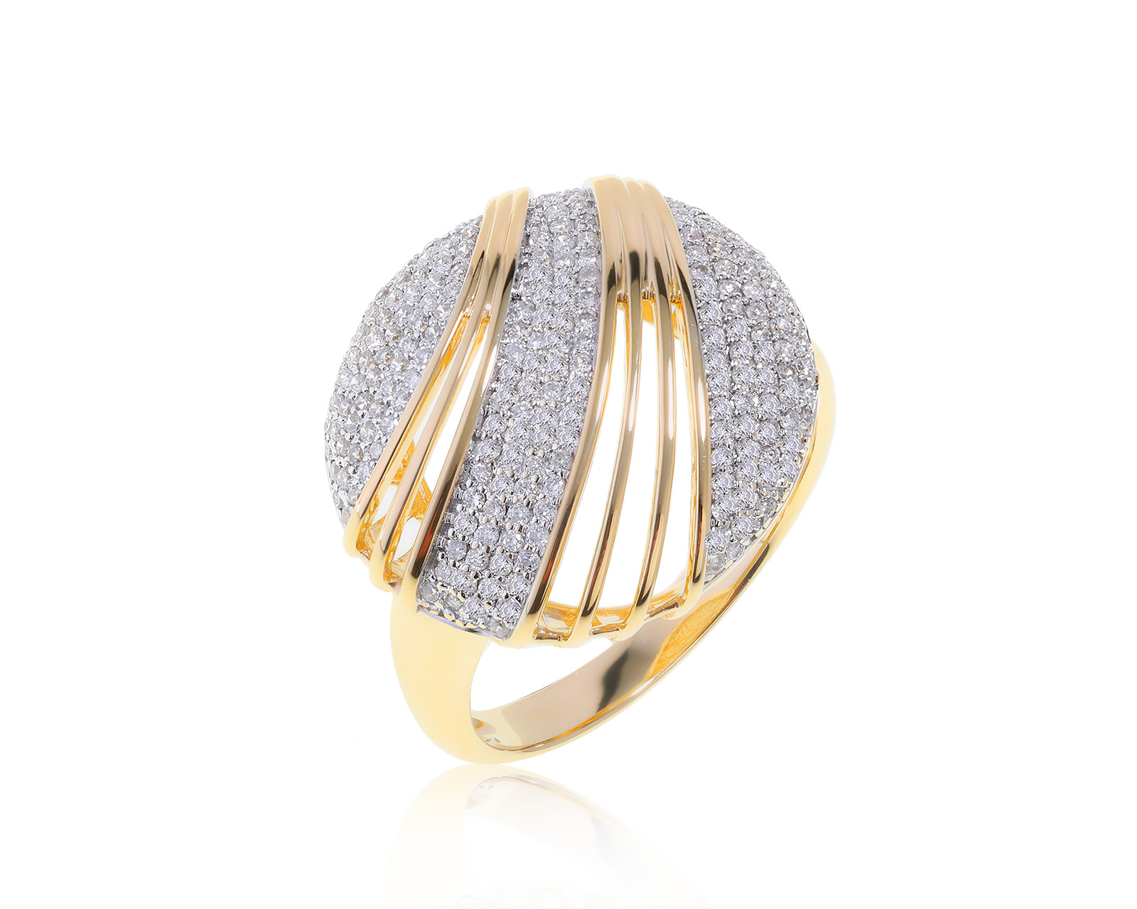 Красивое золотое кольцо с бриллиантами 0.82ct