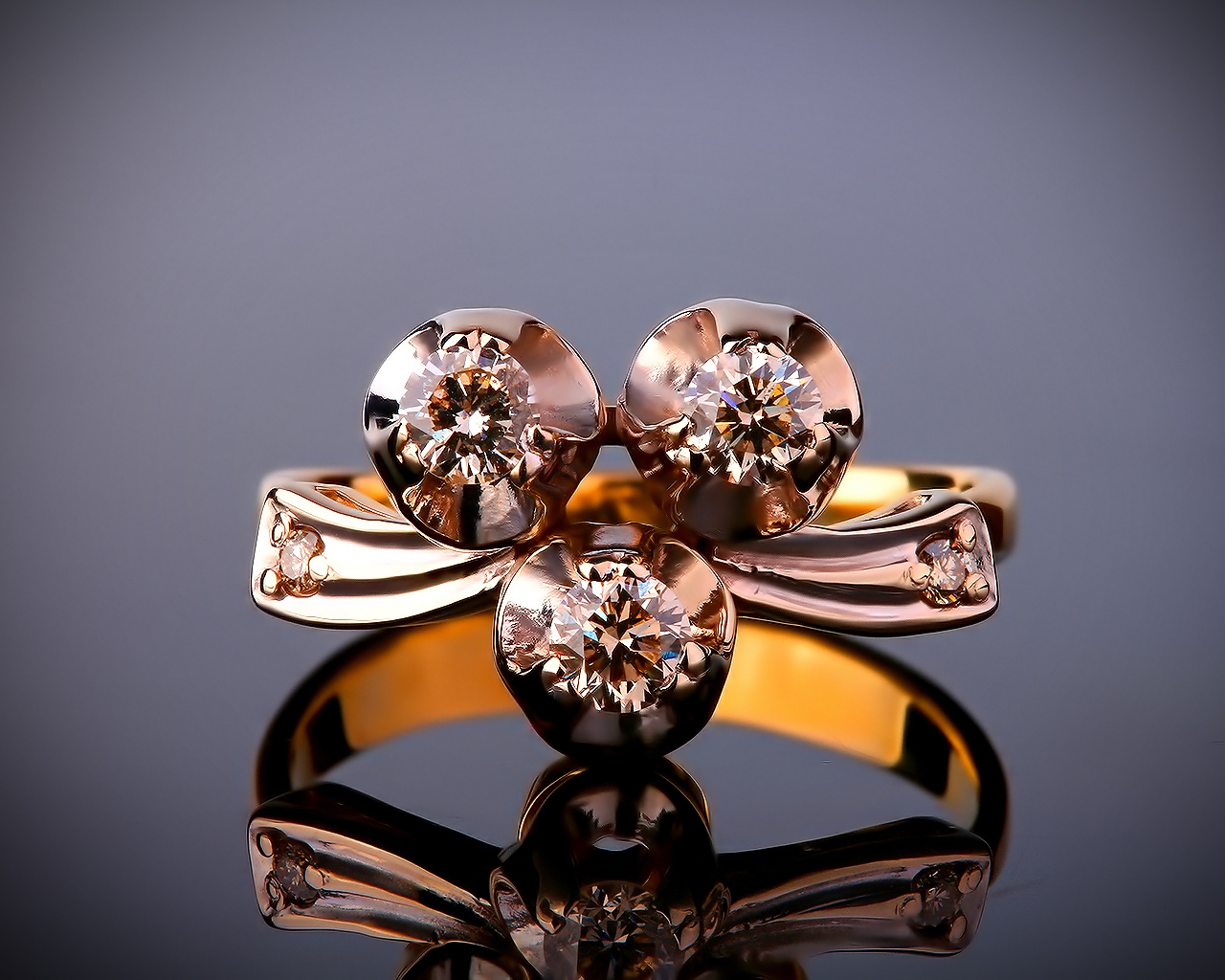Необычное золотое кольцо с бриллиантами 0.29ct 180117/12 Необычное золотое кольцо с бриллиантами 0.29ct 180117/12
