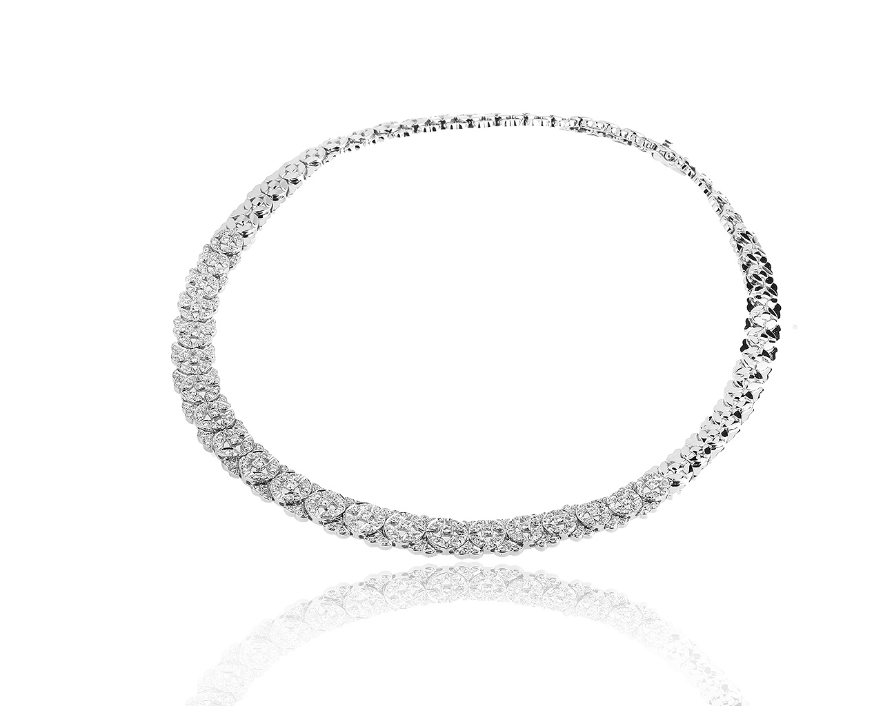 Шикарное золотое ожерелье с бриллиантами 4.40ct