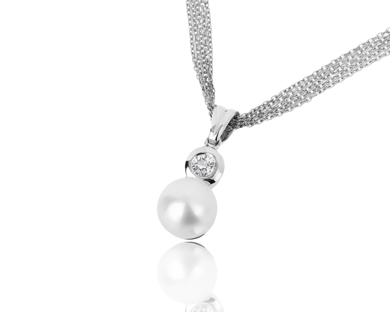 Золотая подвеска с жемчугом и бриллиантом 0.15ct 280119/4 Золотая подвеска с жемчугом и бриллиантом 0.15ct 280119/4